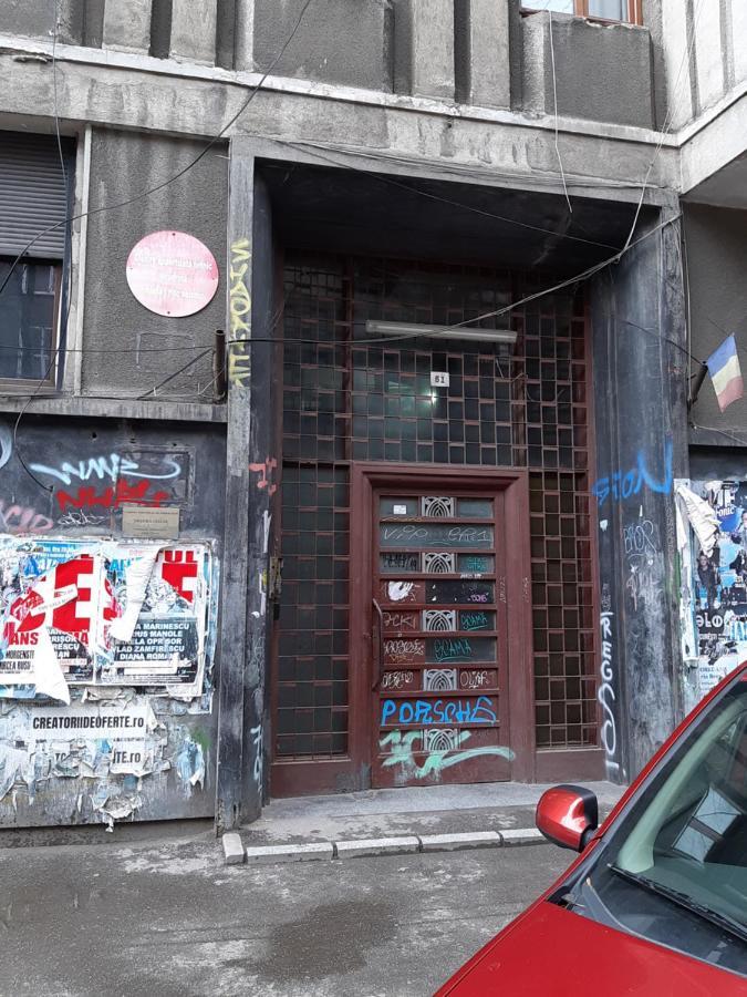 Carol 51 Hostel Bucareste Exterior foto